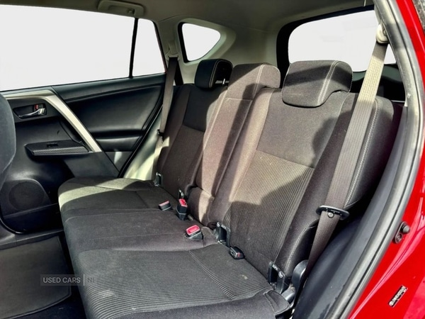 Used Toyota RAV4 2015 for sale - 76500412: Photo 14