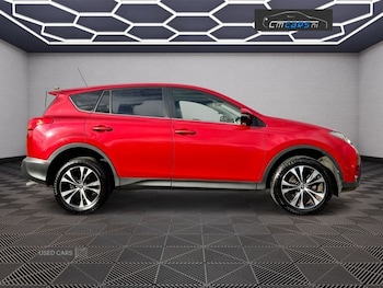 Used Toyota RAV4 2015 for sale - 76500412: Photo