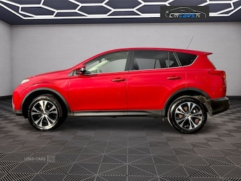 Used Toyota RAV4 2015 for sale - 76500412: Photo