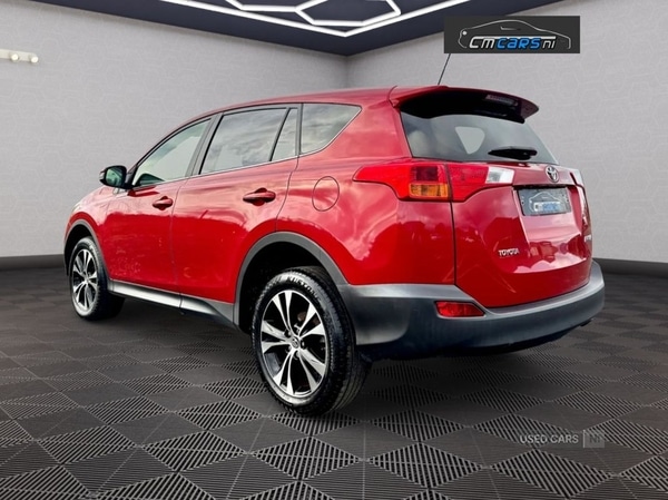 Used Toyota RAV4 2015 for sale - 76500412: Photo 6