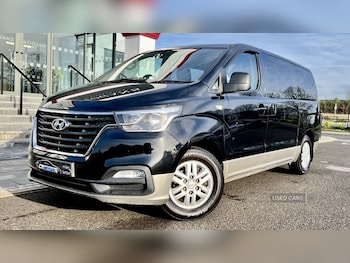 Used Hyundai i800 2018 for sale - 75602138: Photo
