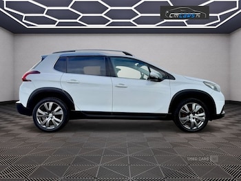 Used Peugeot 2008 2017 for sale - 76350012: Photo