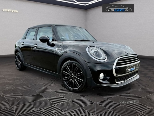 Used MINI Hatch 2018 for sale - 76043597: Photo 1