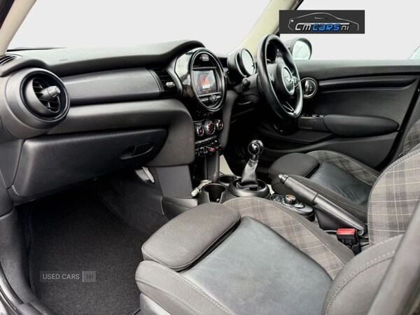 Used MINI Hatch 2018 for sale - 76043597: Photo 9