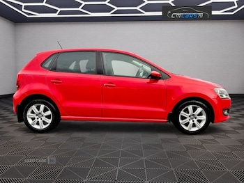 Used Volkswagen Polo 2013 for sale - 76927209: Photo