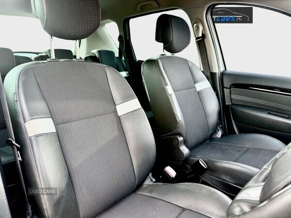 Used Renault Scenic 2012 for sale - 77372076: Photo 8