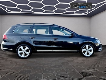 Used Volkswagen Passat 2011 for sale - 77359590: Photo