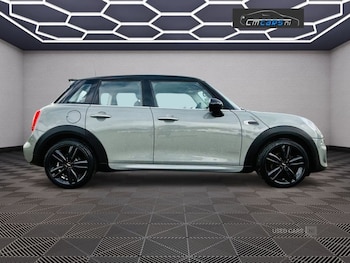 Used MINI Hatch 2017 for sale - 76671764: Photo