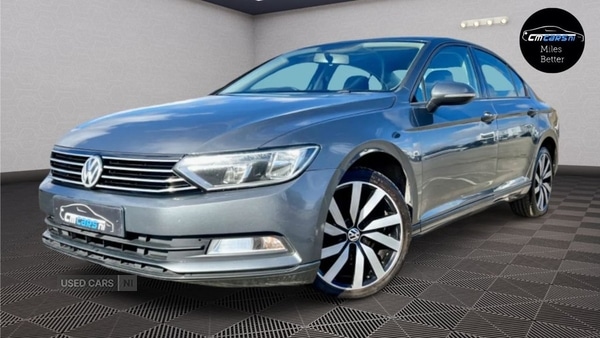 Used Volkswagen Passat 2015 for sale - 77388145: Photo 2