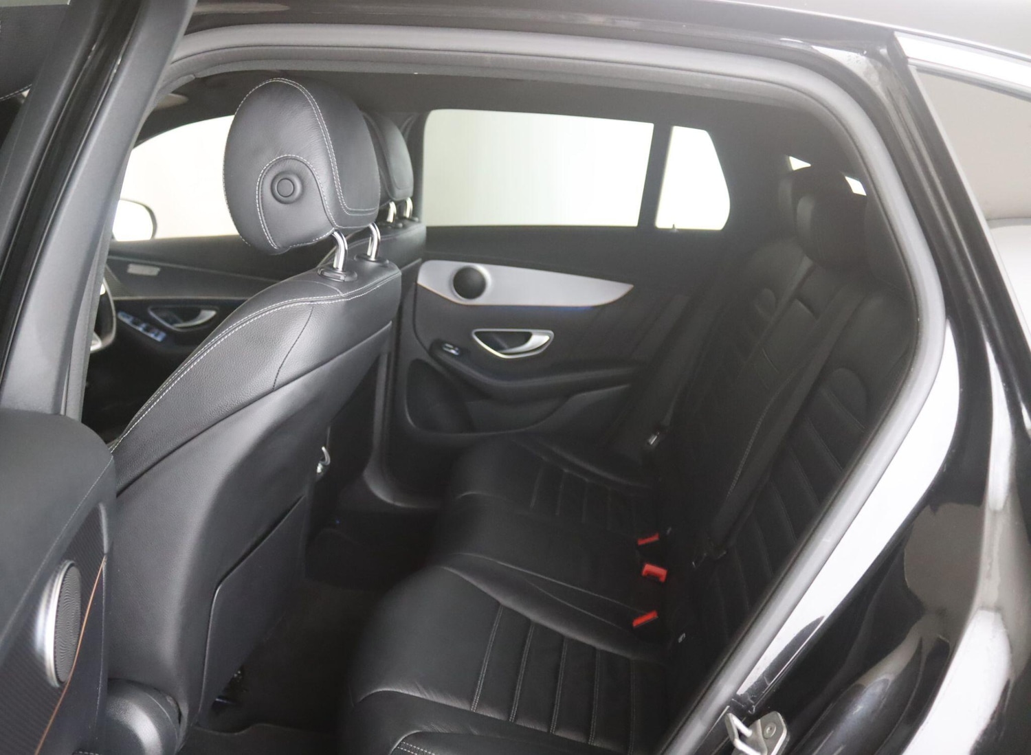 Used Mercedes-Benz EQC 2020 for sale - 77646767: Photo 12