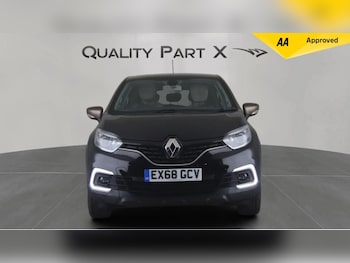 Used Renault Captur 2018 for sale - 76926338: Photo