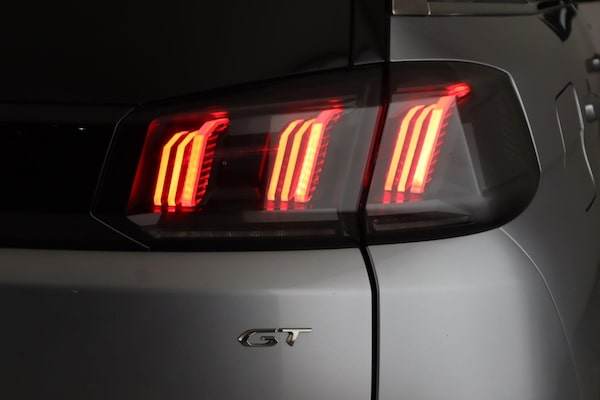 Used Peugeot 5008 2022 for sale - 75532637: Photo 8