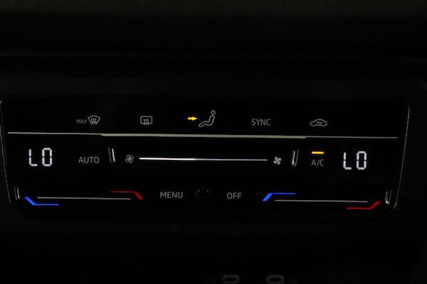 Used Volkswagen Tiguan 2021 for sale - 75520714: Photo 32