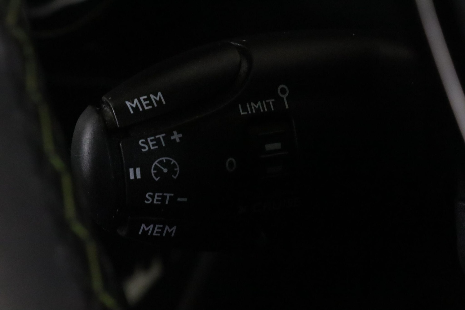 Used Peugeot 208 2023 for sale - 77345335: Photo 22