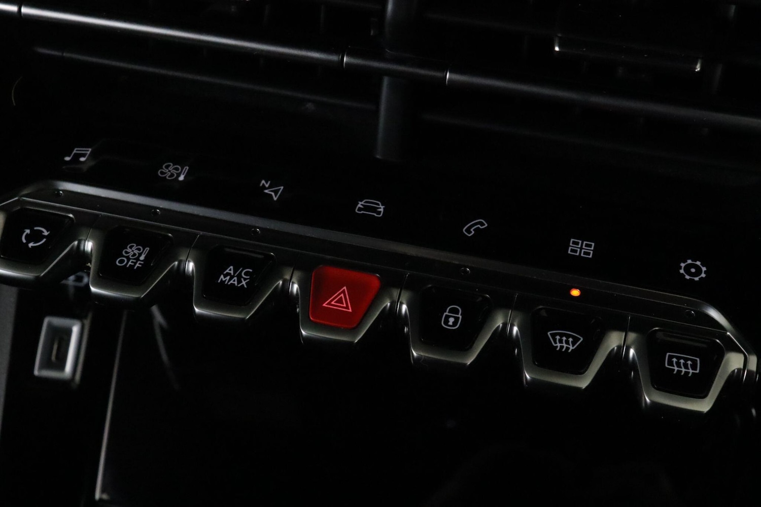 Used Peugeot 208 2023 for sale - 77345335: Photo 23