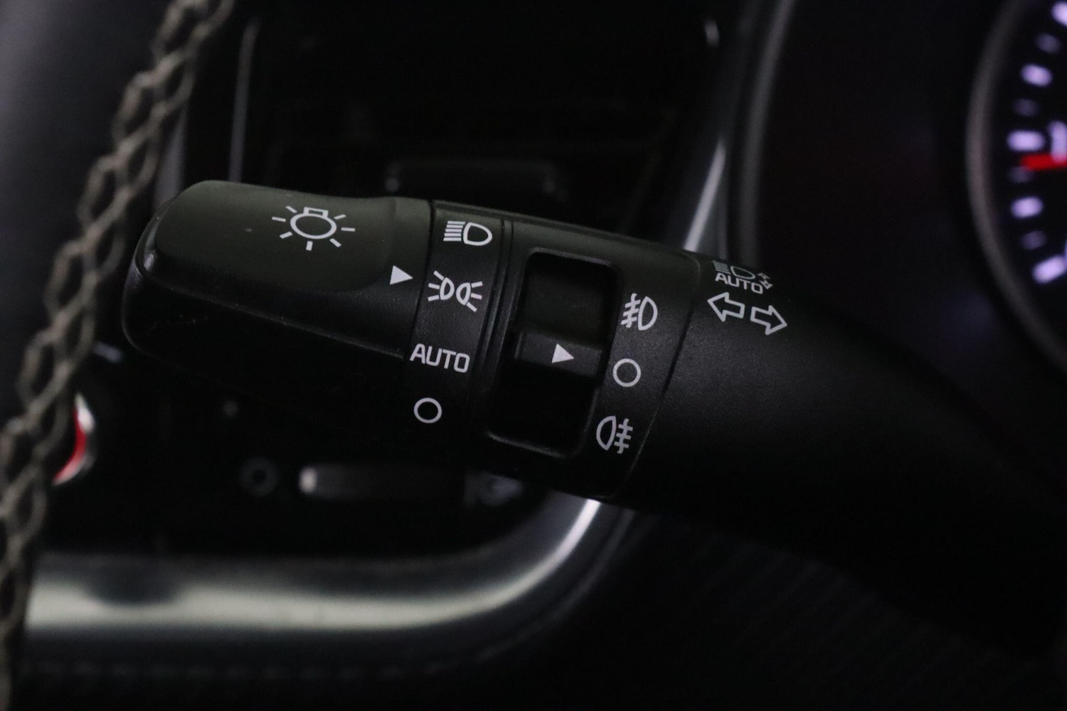 Used Kia Stonic 2023 for sale - 77496246: Photo 22