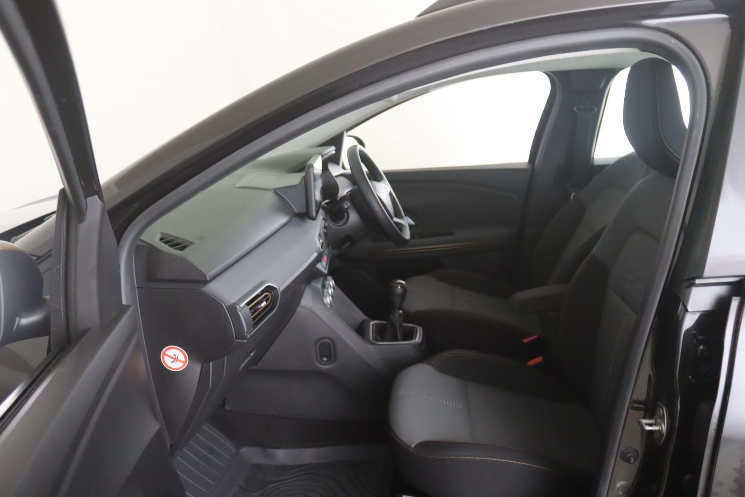 Used Dacia Sandero Stepway 2023 for sale - 76887071: Photo 10