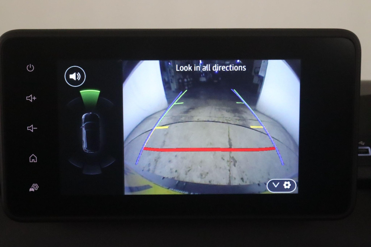 Used Dacia Sandero Stepway 2023 for sale - 76887071: Photo 35