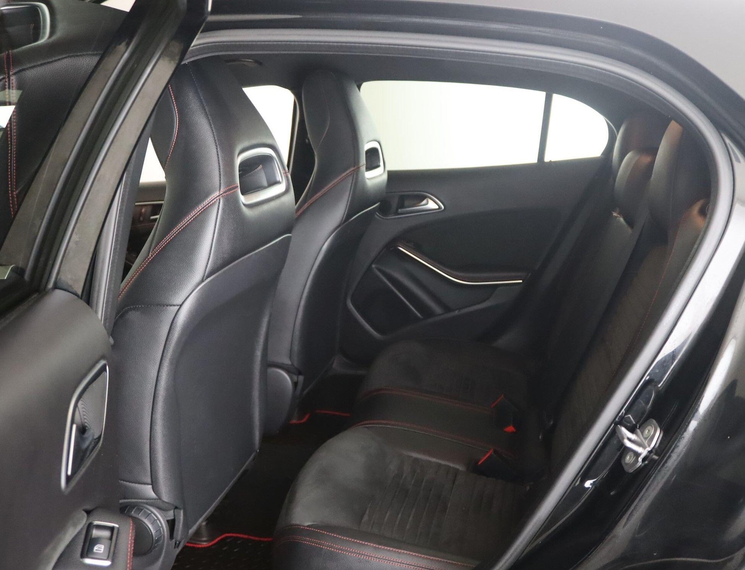 Used Mercedes-Benz GLA 2020 for sale - 76409601: Photo 12