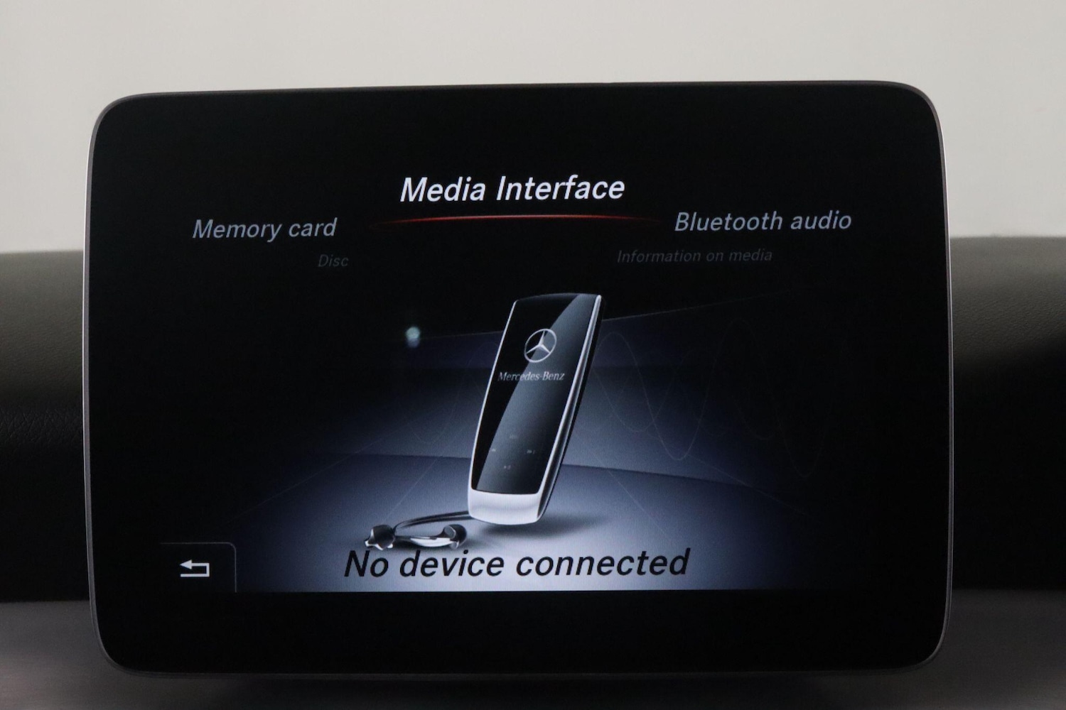 Used Mercedes-Benz GLA 2020 for sale - 76409601: Photo 32