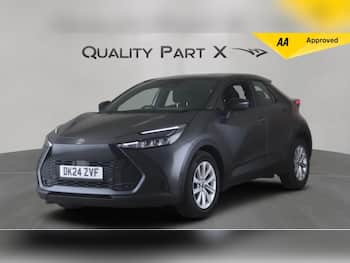 Used Toyota C-HR 2024 for sale - 79425688: Photo