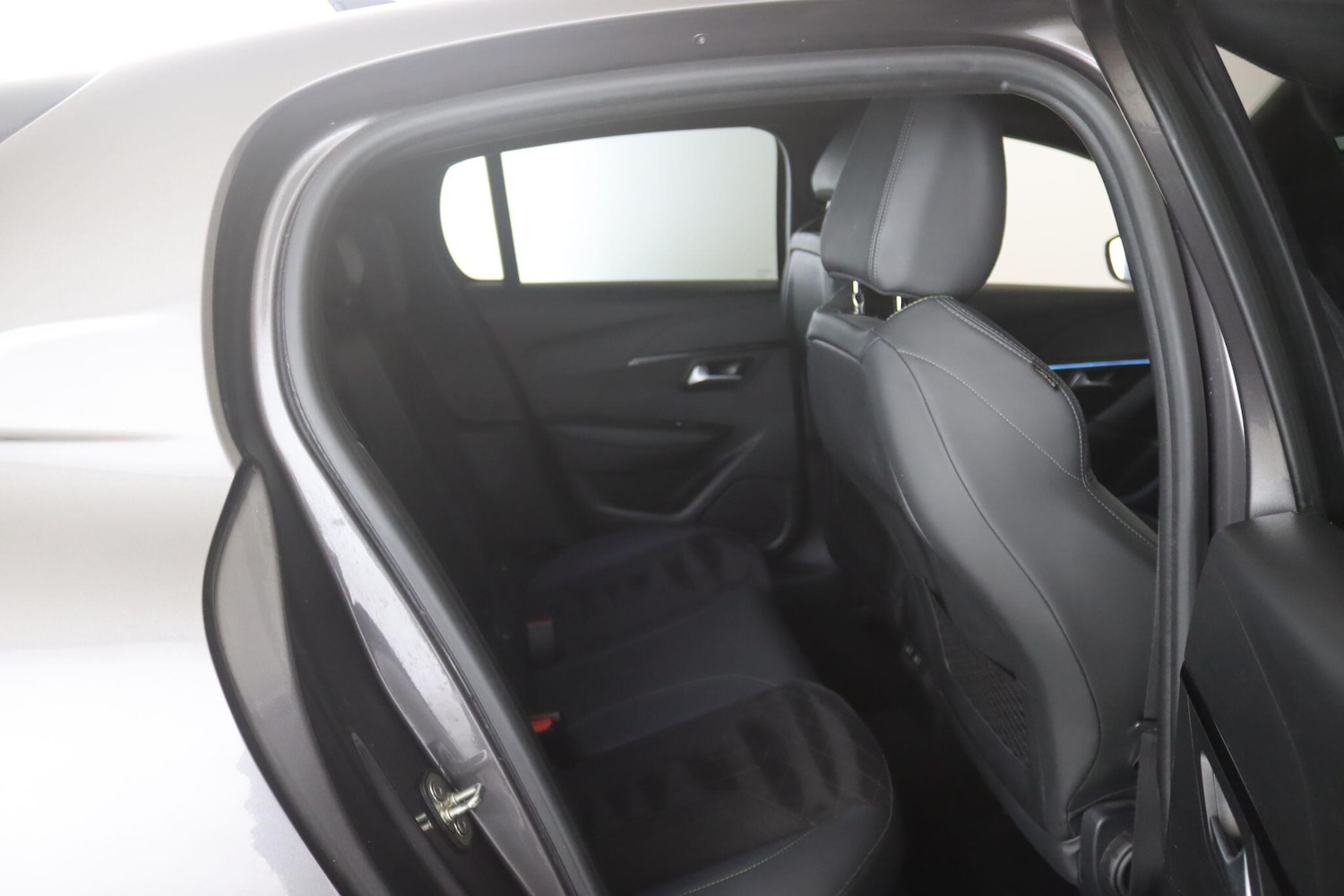 Used Peugeot 208 2022 for sale - 77254888: Photo 13