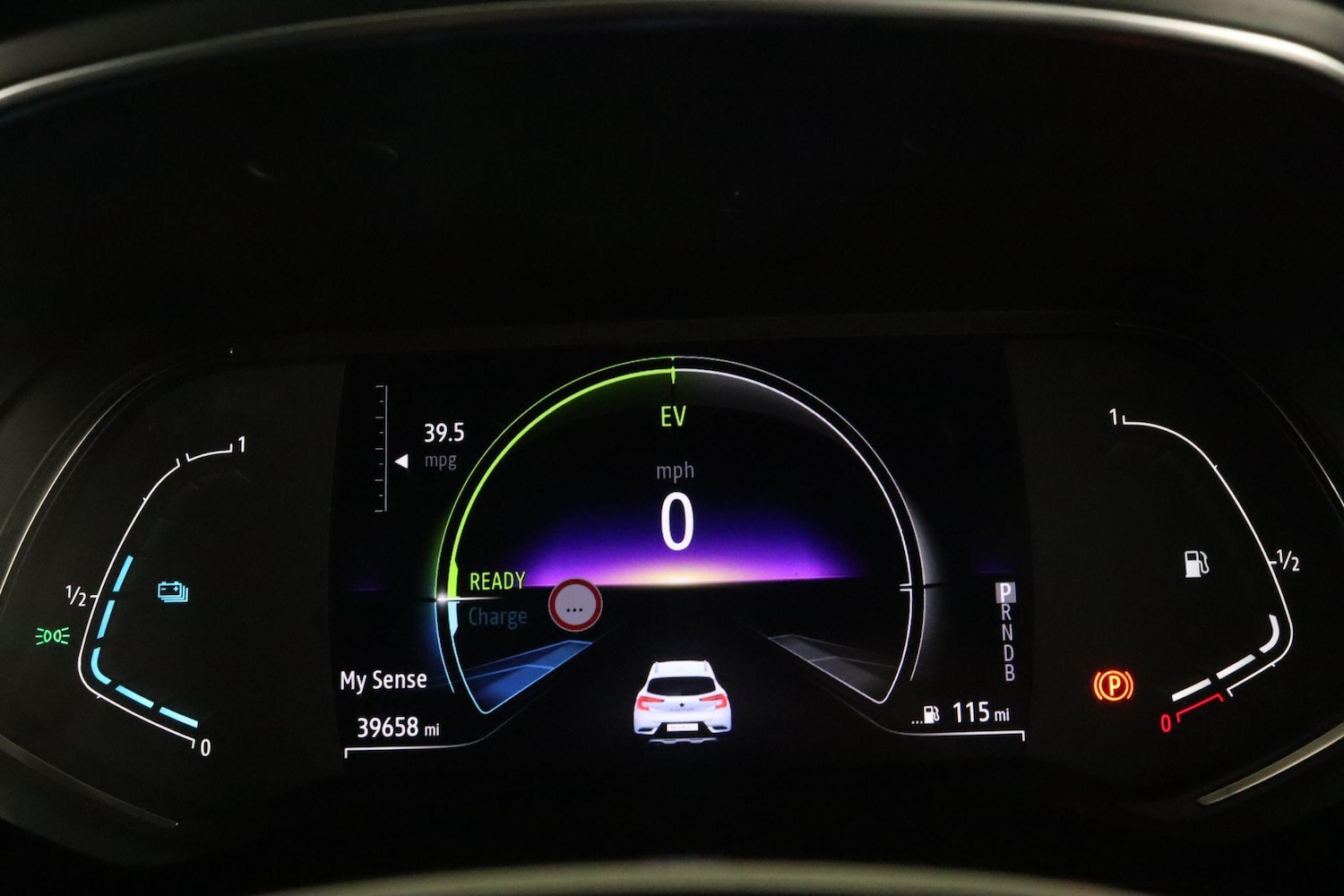 Used Renault Captur 2023 for sale - 76512096: Photo 18