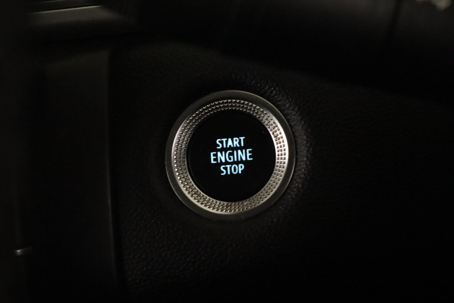 Used Renault Captur 2023 for sale - 76512096: Photo 23