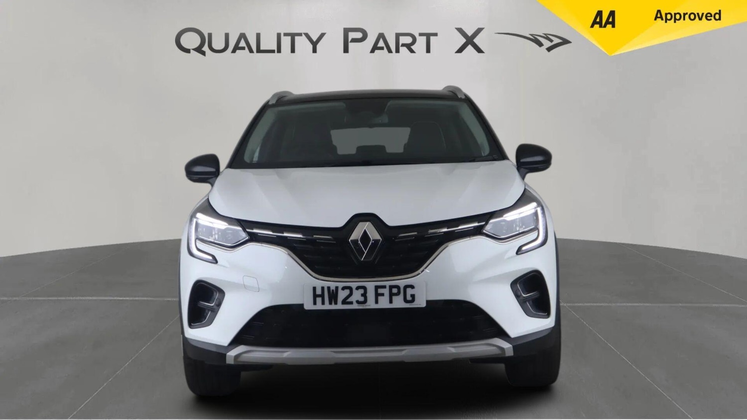 Used Renault Captur 2023 for sale - 76512096: Photo 3
