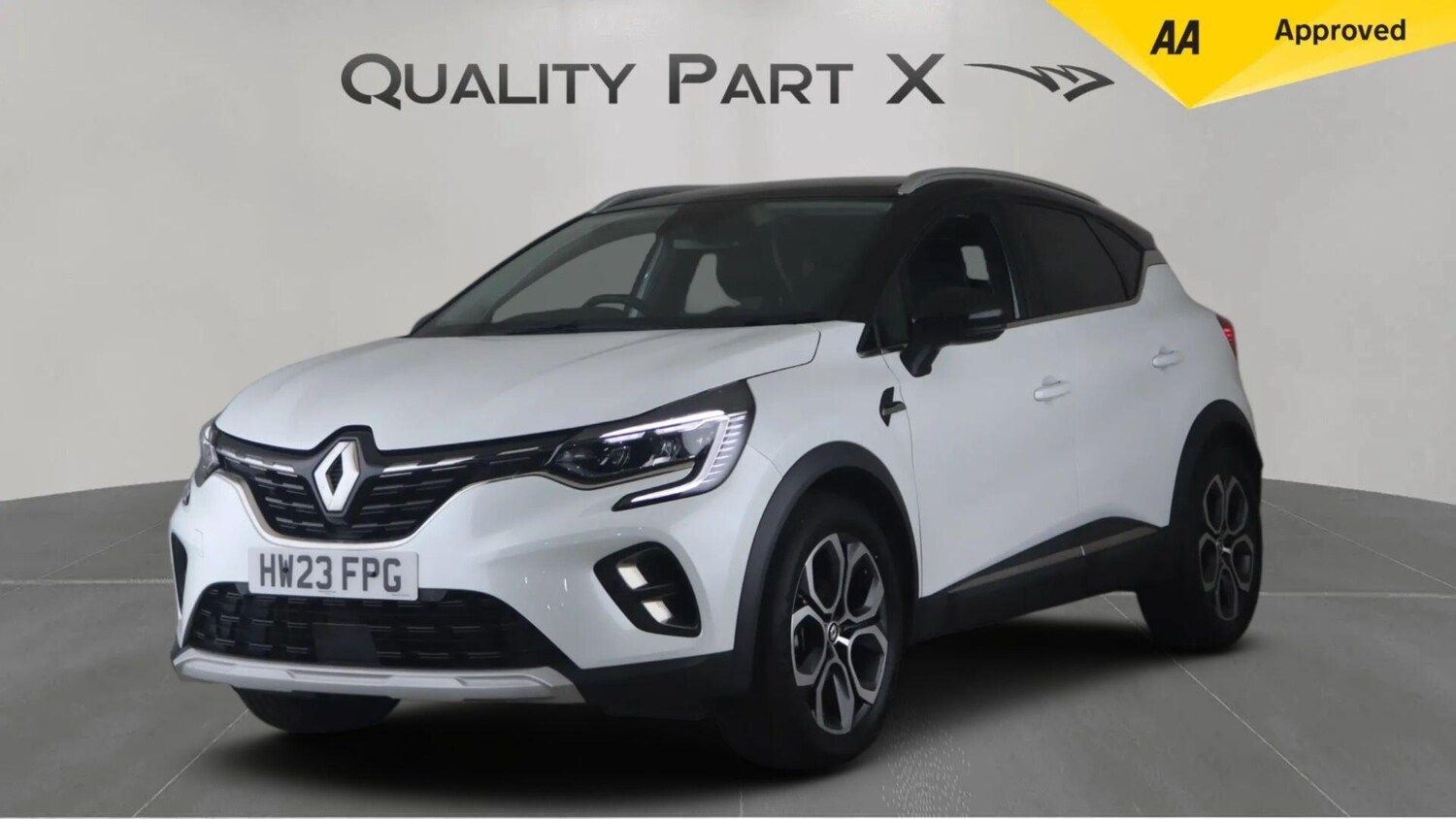 Used Renault Captur 2023 for sale - 76512096: Photo 4