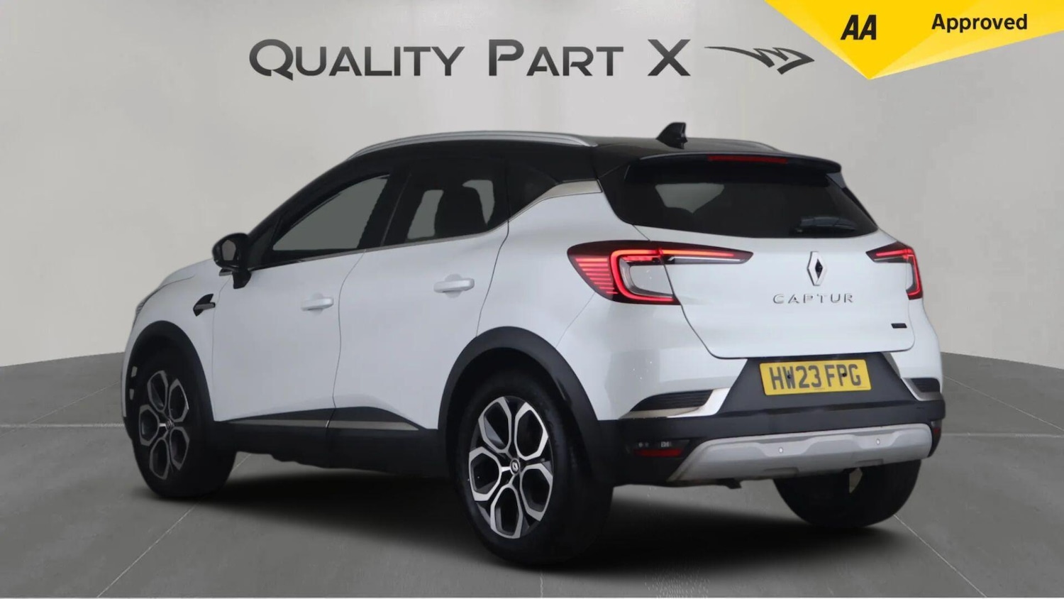 Used Renault Captur 2023 for sale - 76512096: Photo 6