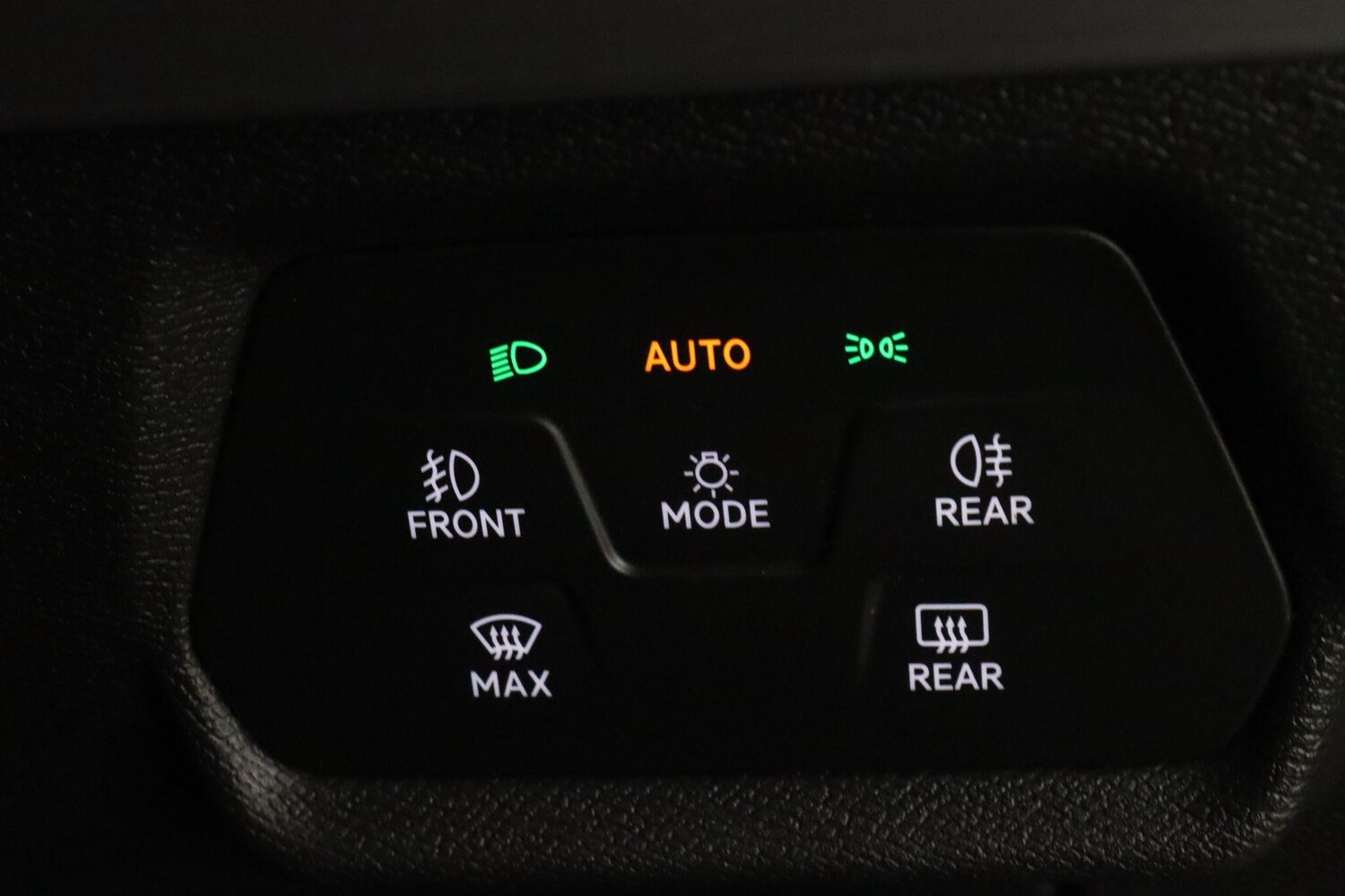 Used SEAT Leon 2021 for sale - 76398174: Photo 18