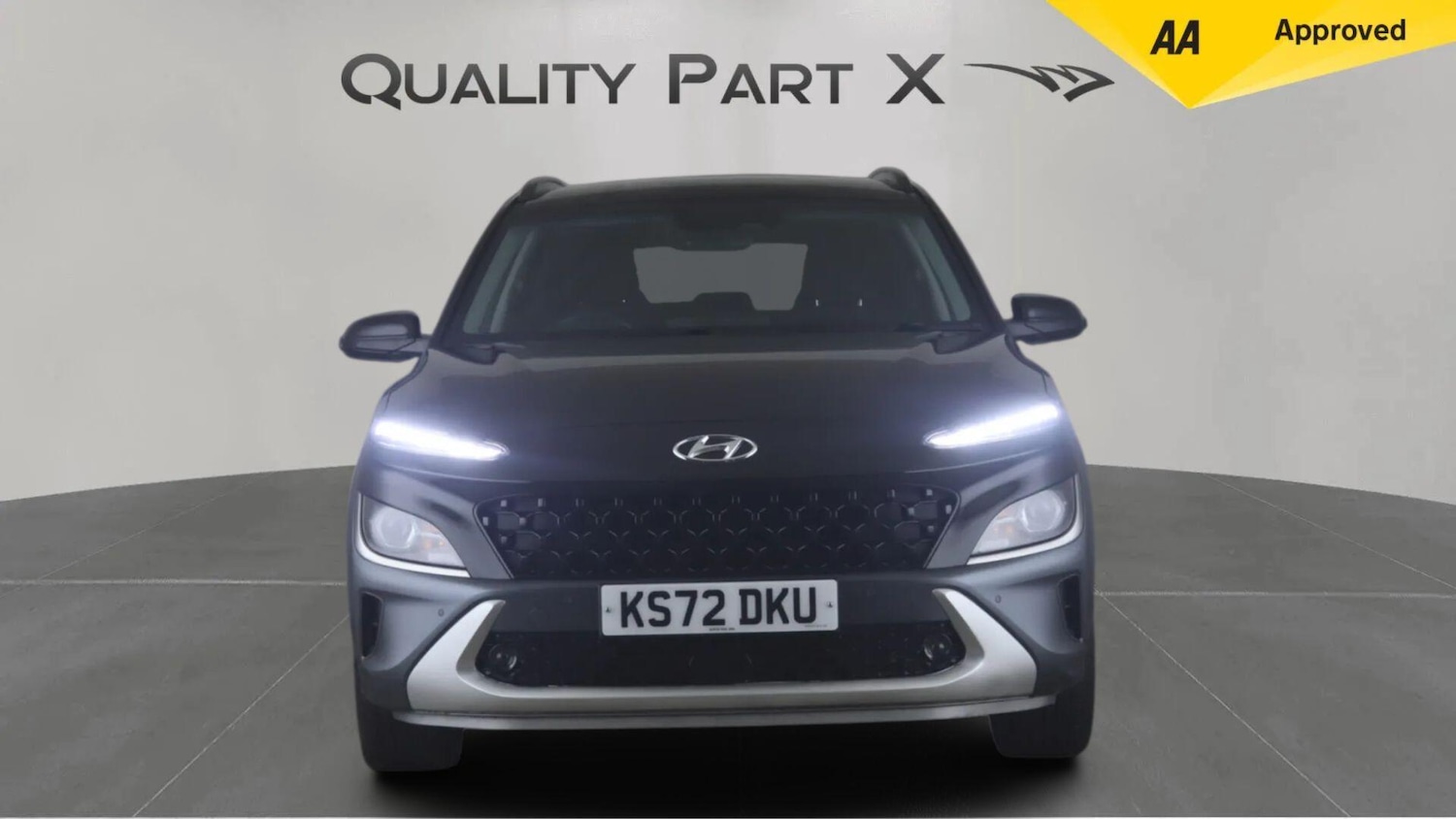Used Hyundai KONA 2023 for sale - 76899232: Photo 3