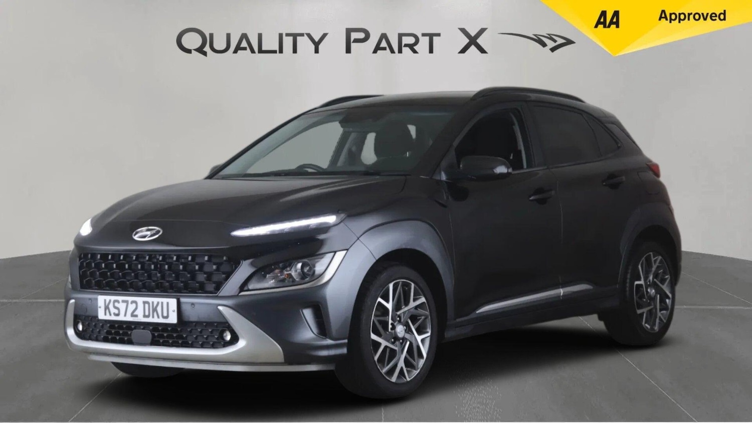 Used Hyundai KONA 2023 for sale - 76899232: Photo 4