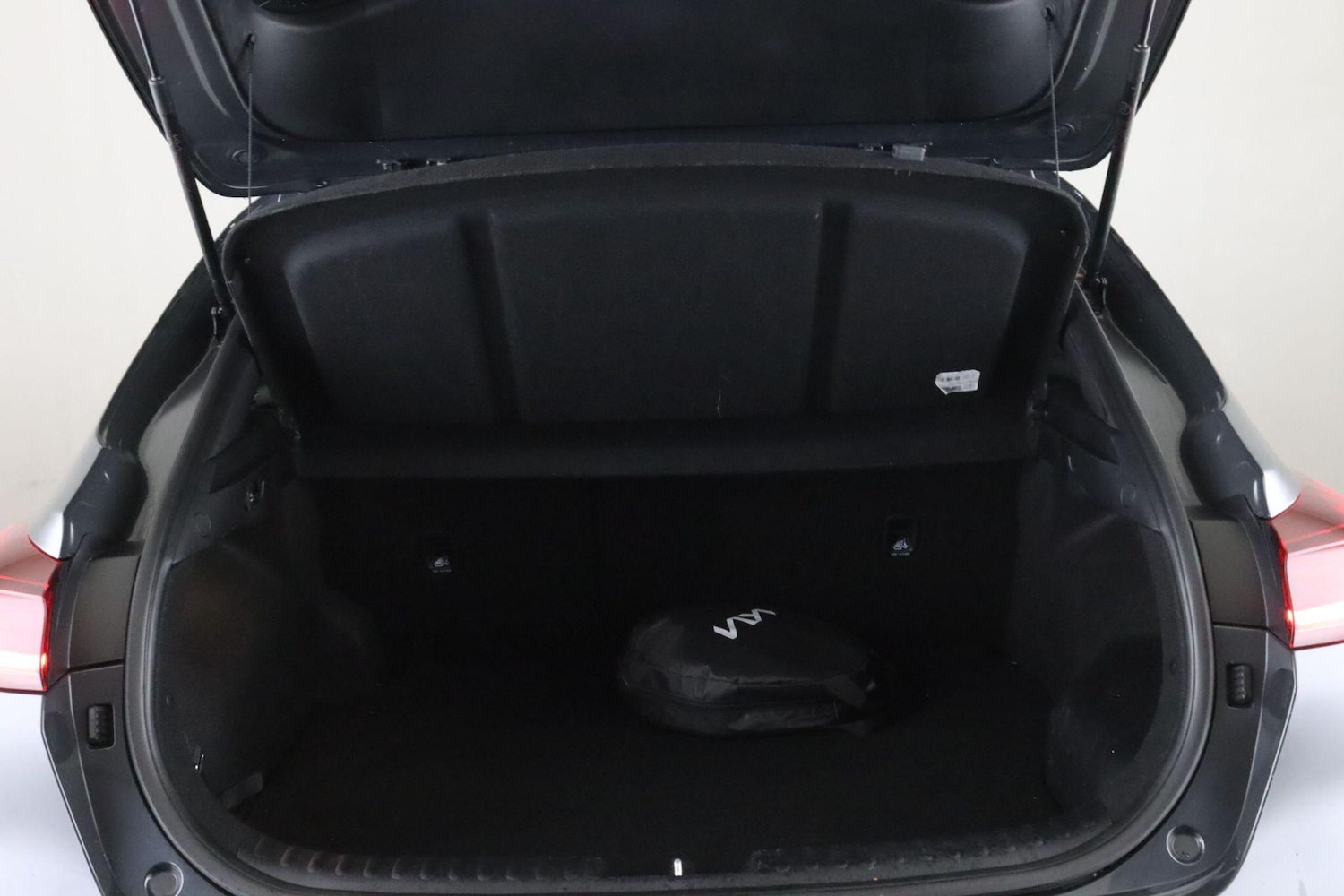 Used Kia XCeed 2023 for sale - 76060339: Photo 13