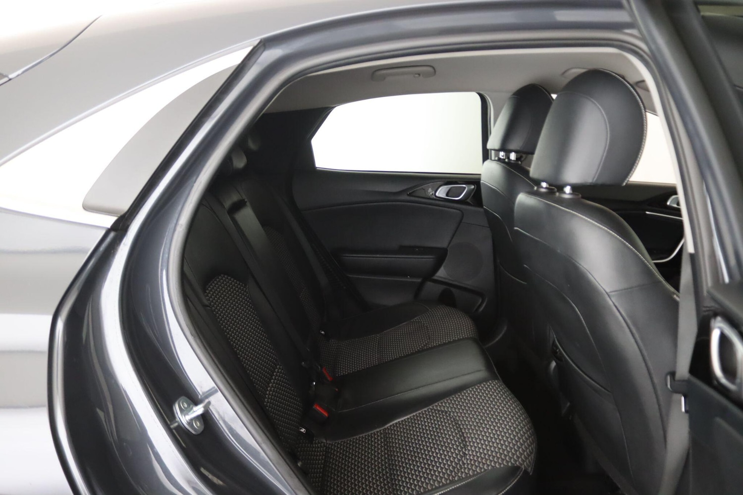 Used Kia XCeed 2023 for sale - 76060339: Photo 14