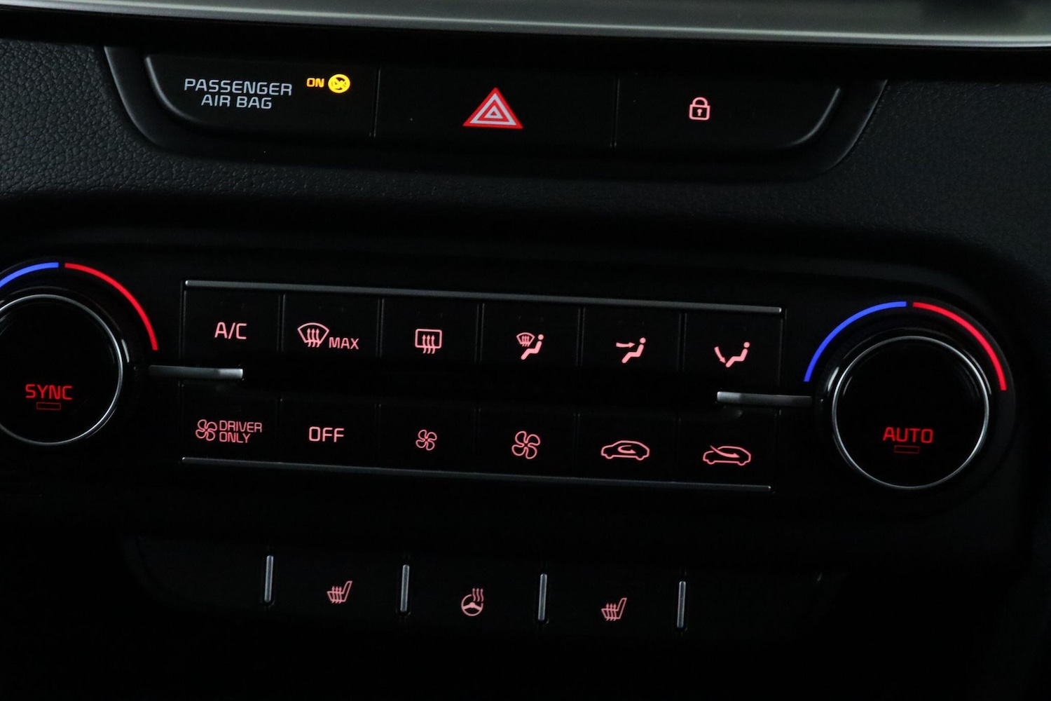 Used Kia XCeed 2023 for sale - 76060339: Photo 22