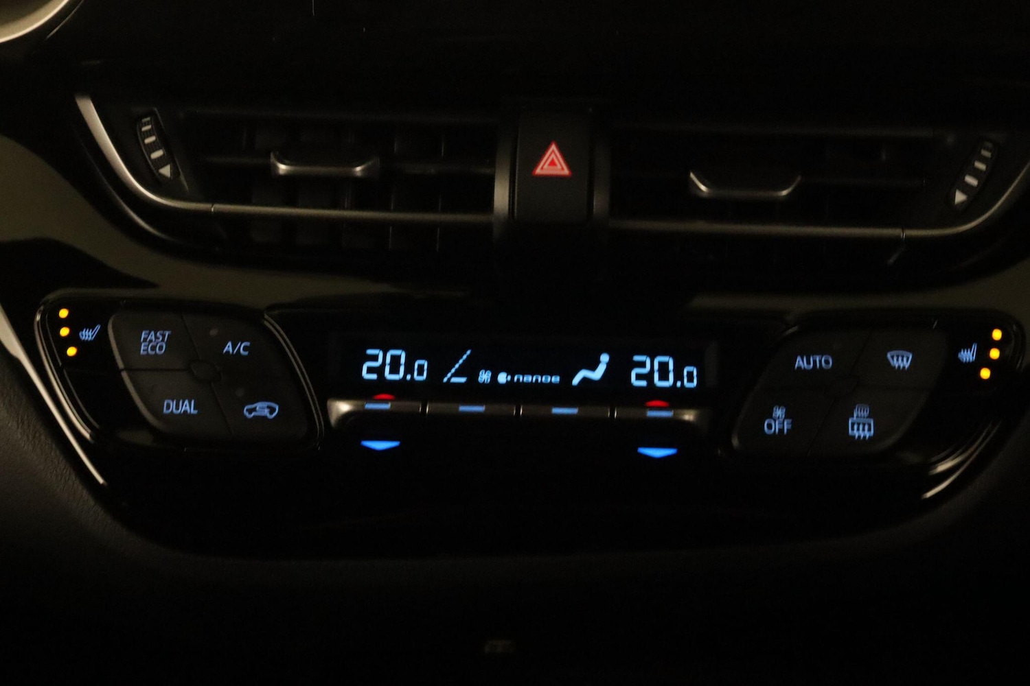 Used Toyota C-HR 2022 for sale - 77016699: Photo 25