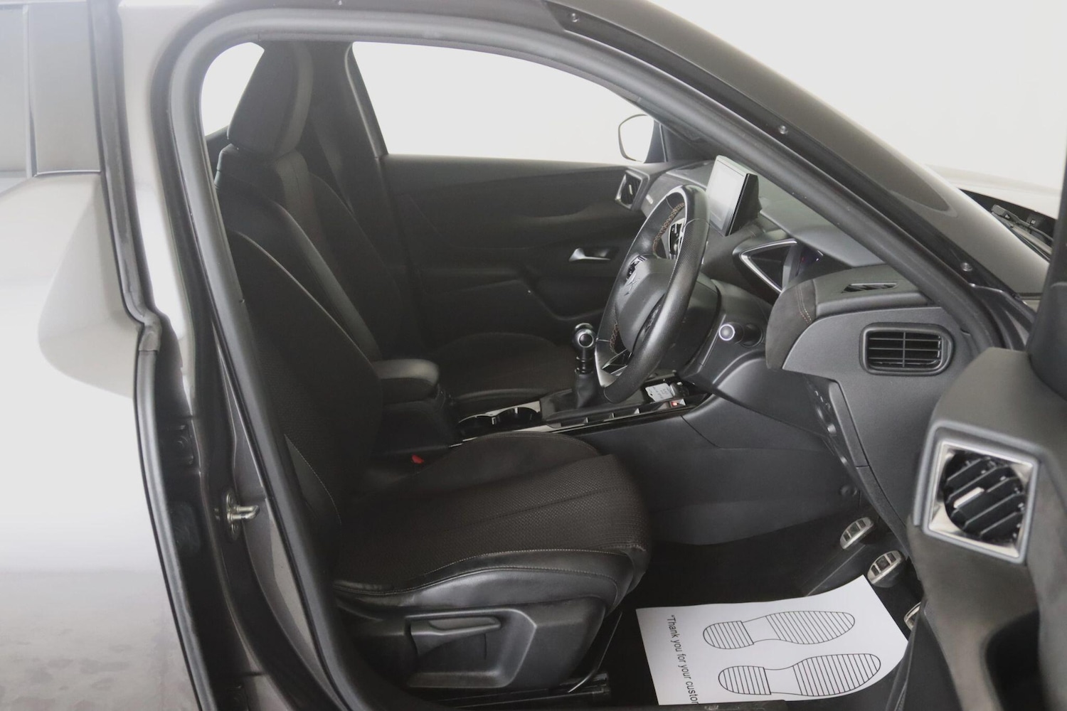 Used DS Automobiles DS 3 Crossback 2020 for sale - 76952979: Photo 16