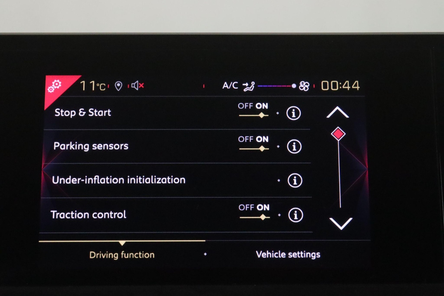 Used DS Automobiles DS 3 Crossback 2020 for sale - 76952979: Photo 21