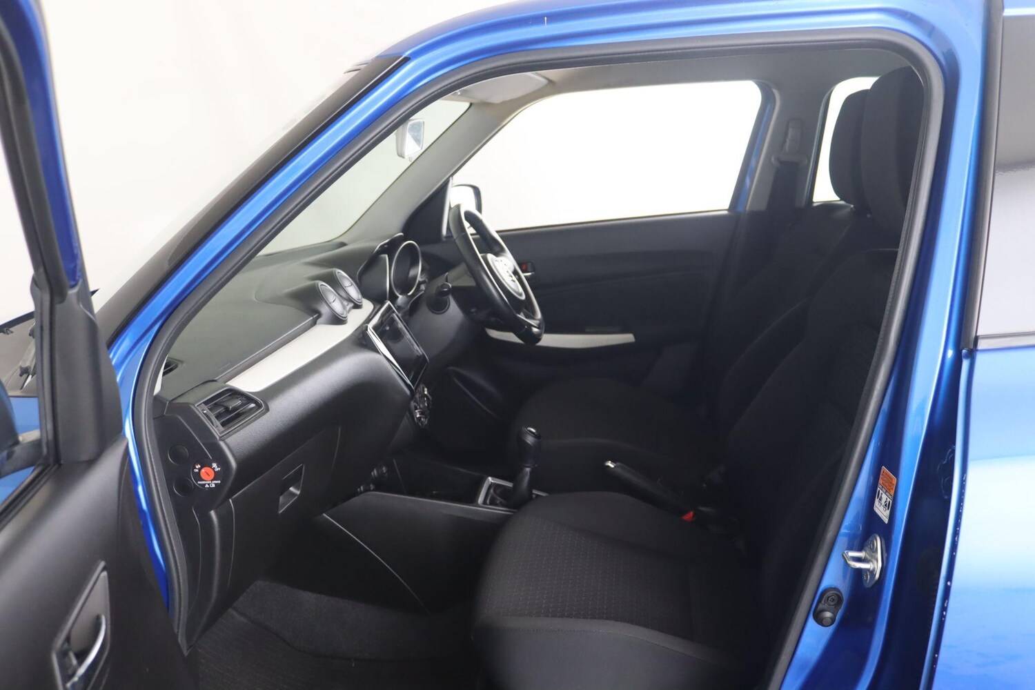 Used Suzuki Swift 2021 for sale - 76227776: Photo 11