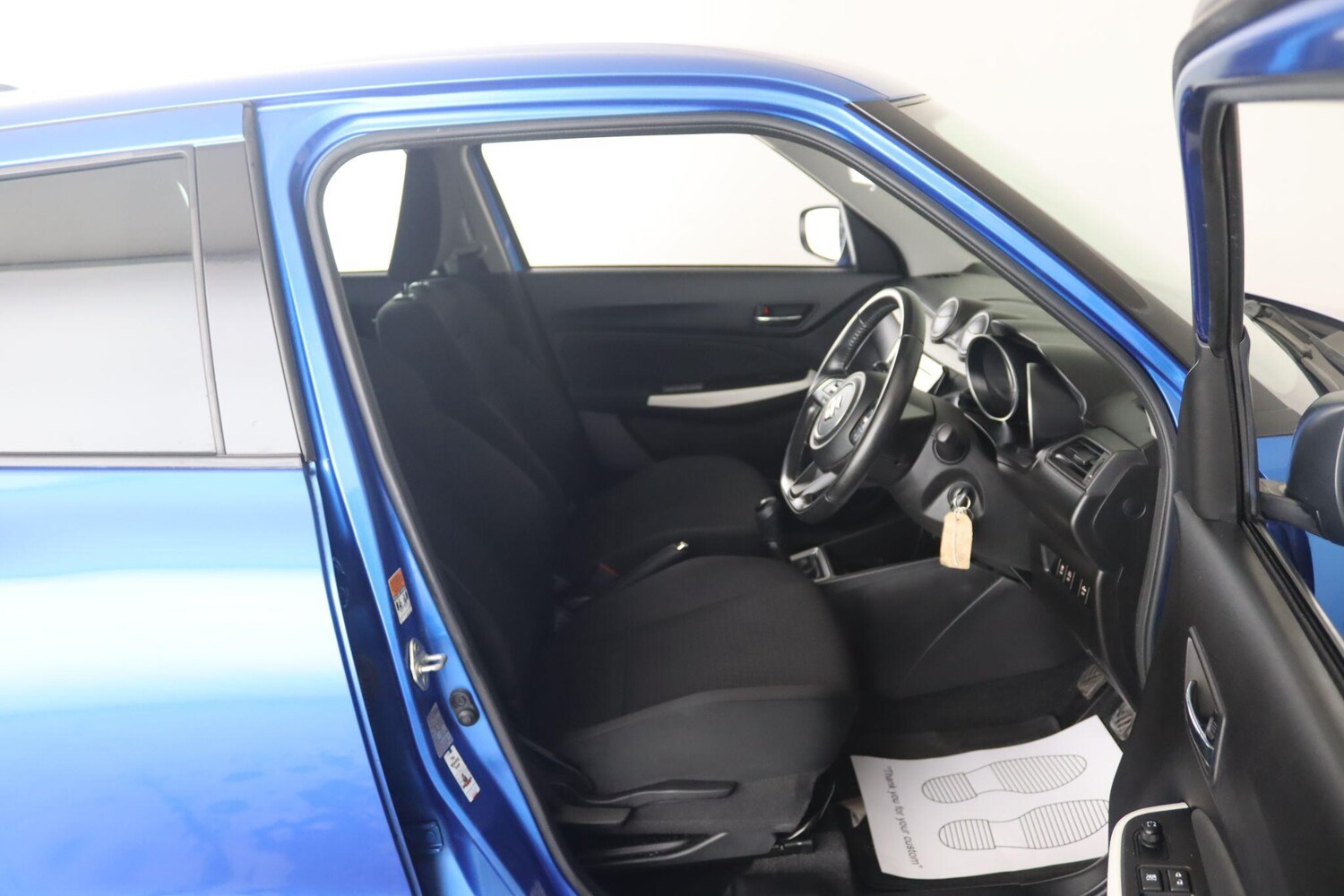 Used Suzuki Swift 2021 for sale - 76227776: Photo 15