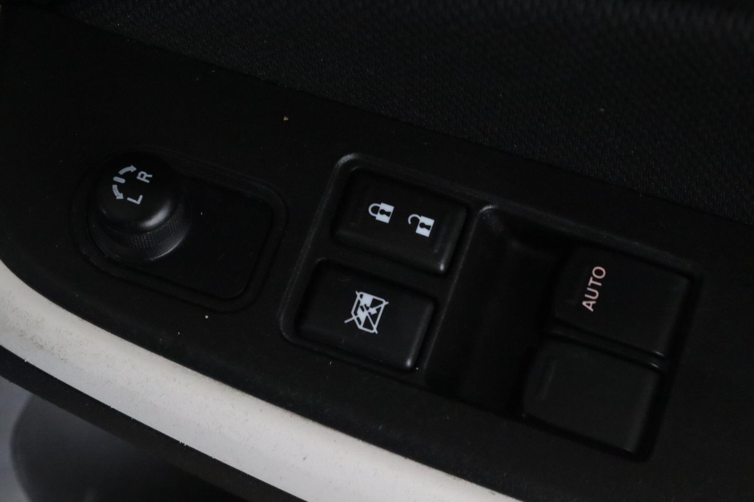 Used Suzuki Swift 2021 for sale - 76227776: Photo 16