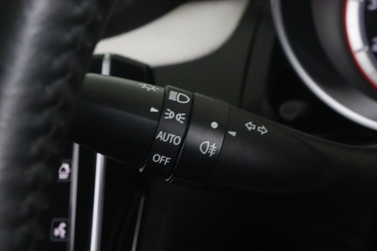 Used Suzuki Swift 2021 for sale - 76227776: Photo 19