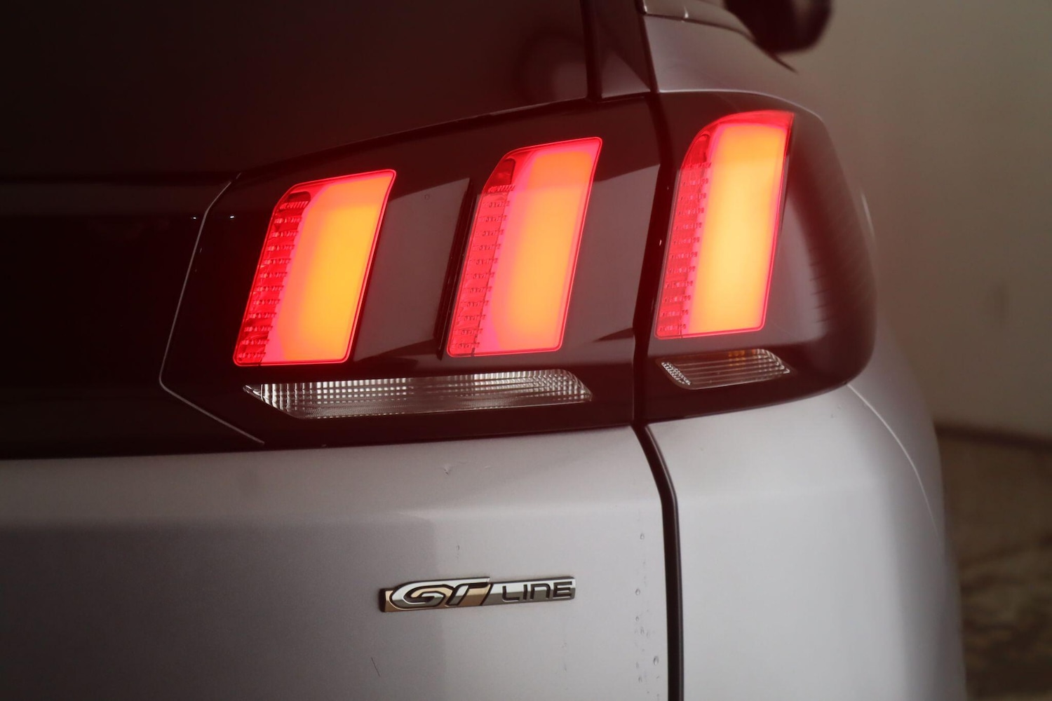 Used Peugeot 5008 2020 for sale - 77331924: Photo 10