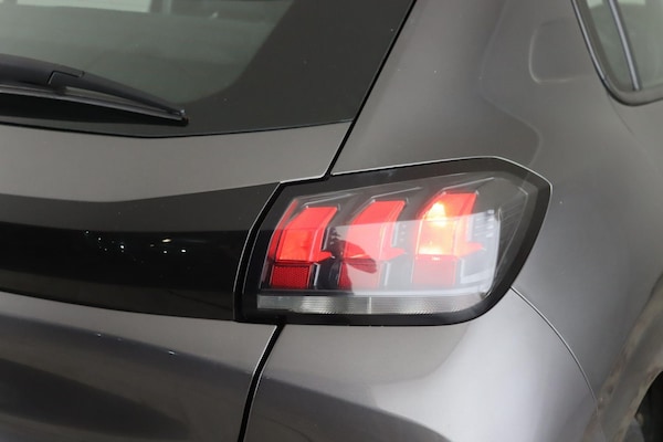 Used Peugeot 208 2022 for sale - 74862366: Photo 8