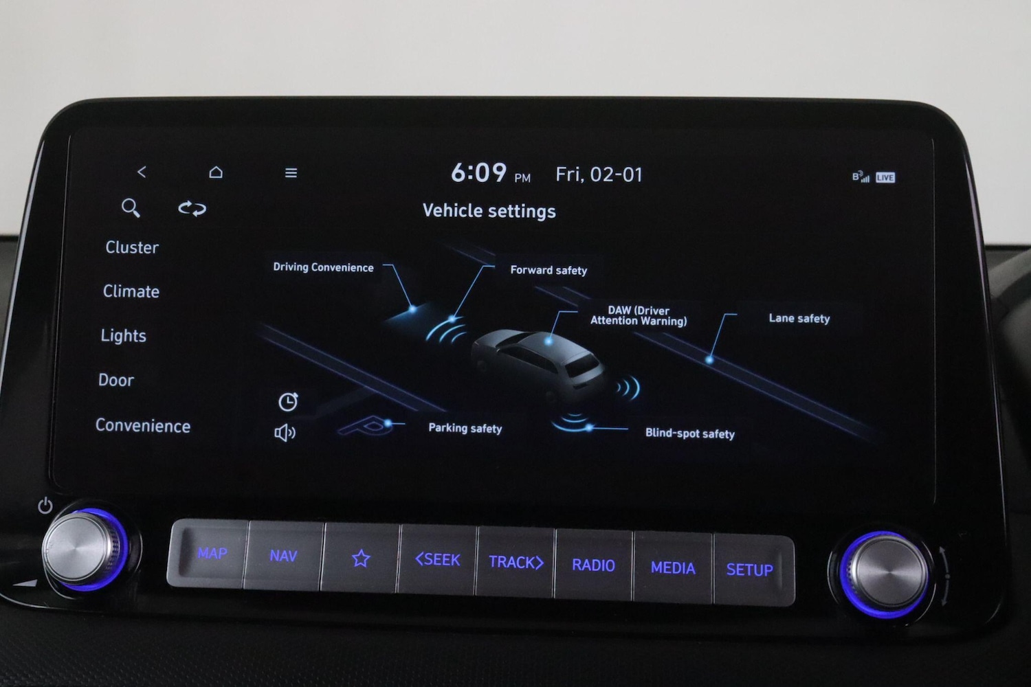 Used Hyundai KONA 2023 for sale - 76975826: Photo 32