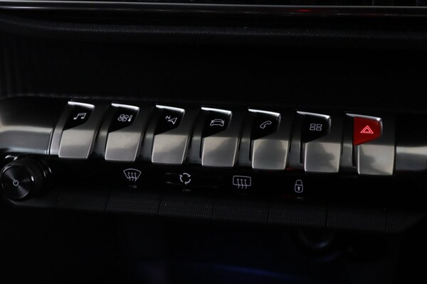 Used Peugeot 5008 2021 for sale - 74908575: Photo 19