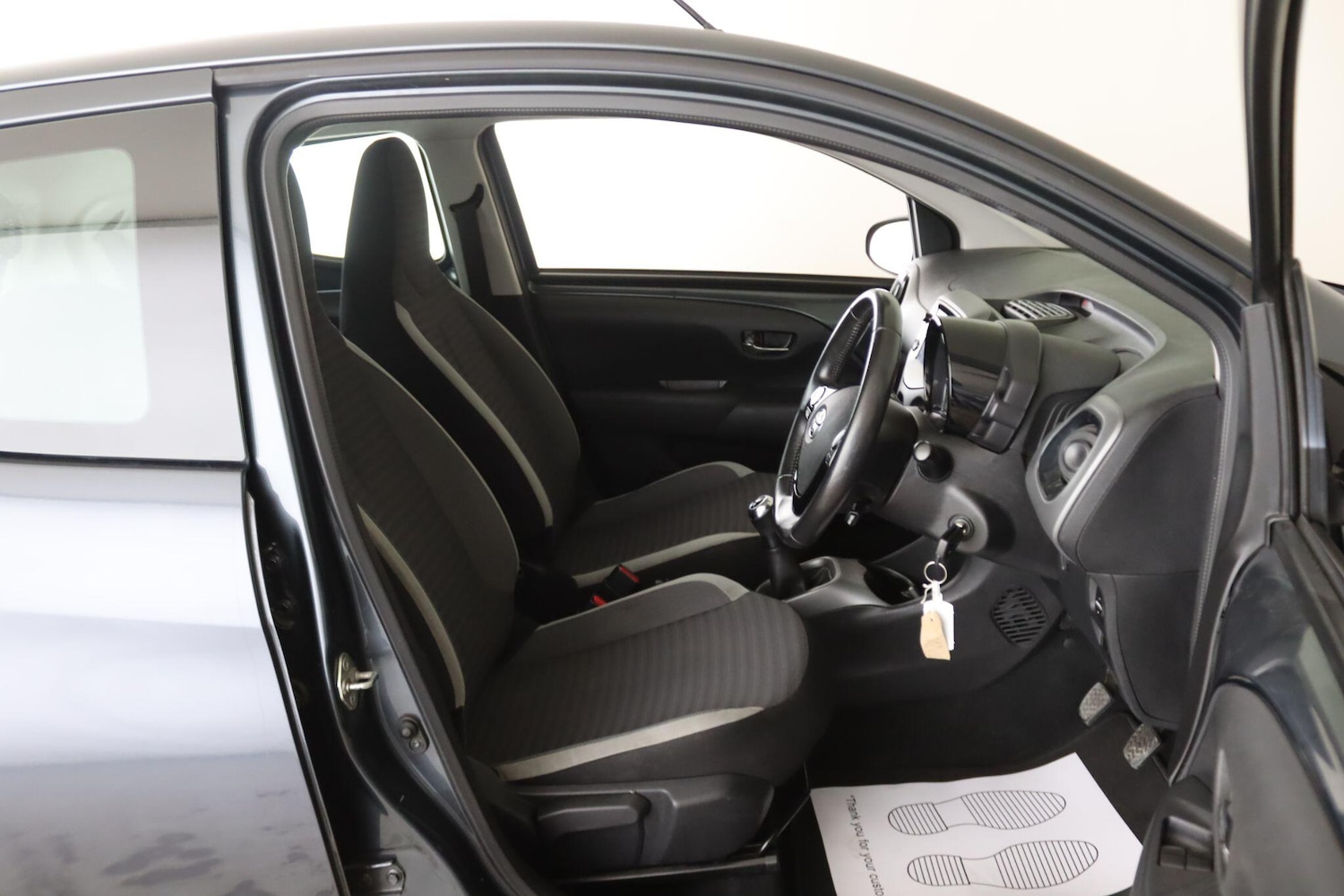 Used Toyota AYGO 2020 for sale - 75728766: Photo 15