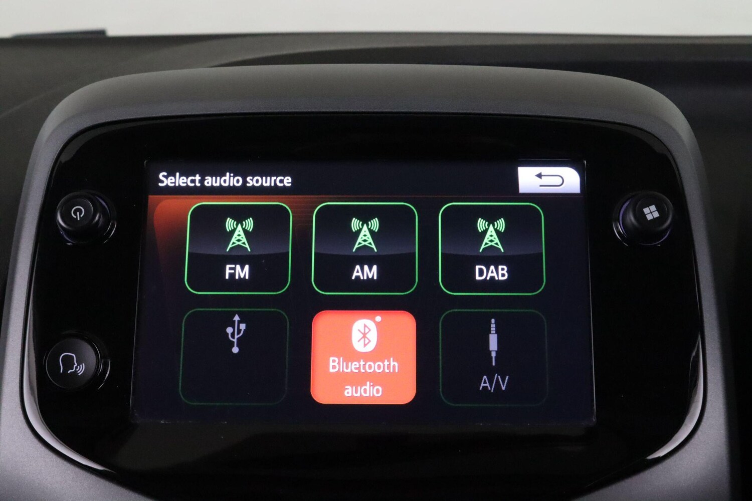 Used Toyota AYGO 2020 for sale - 75728766: Photo 25